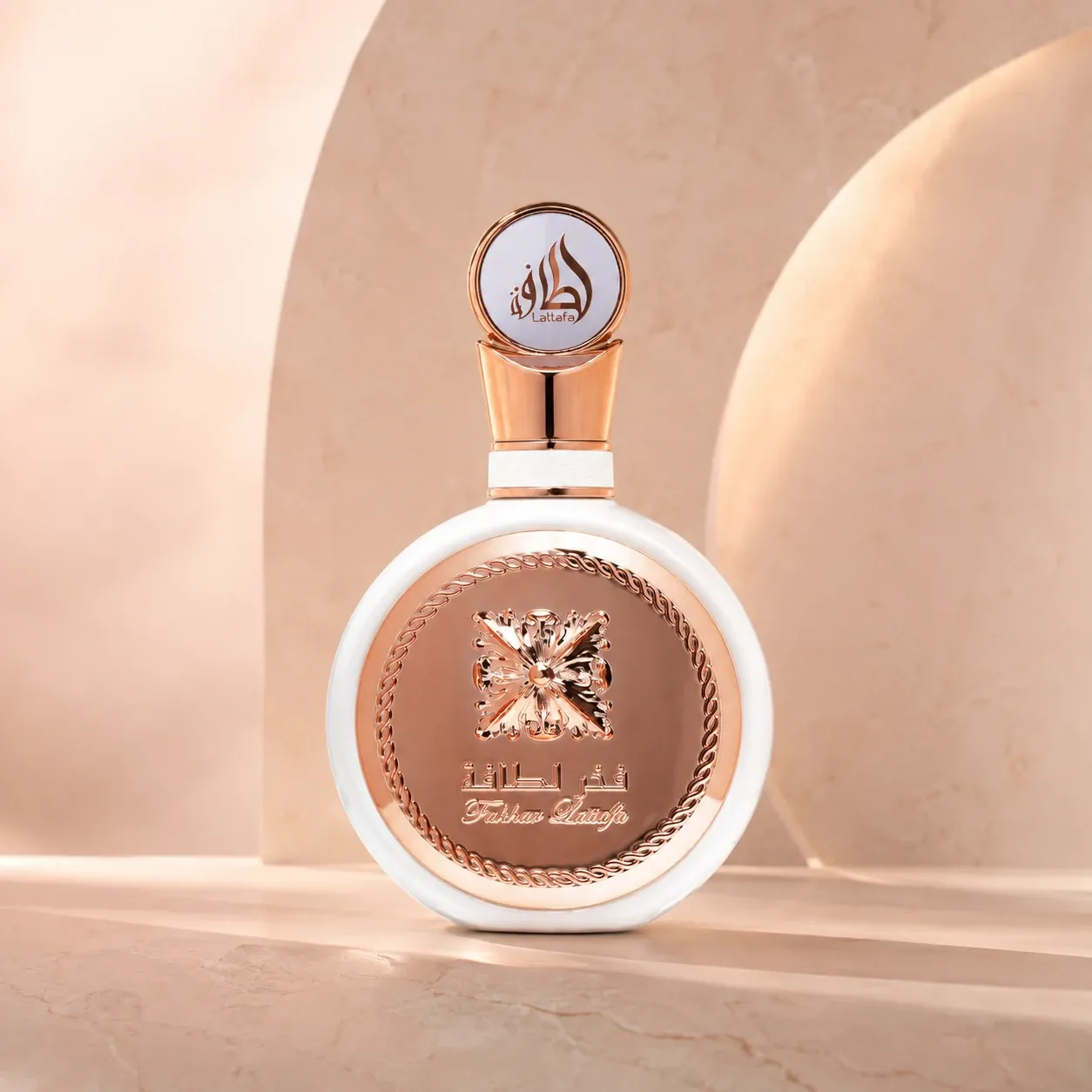 Lattafa Fakhar Lattafa Women perfume bottle